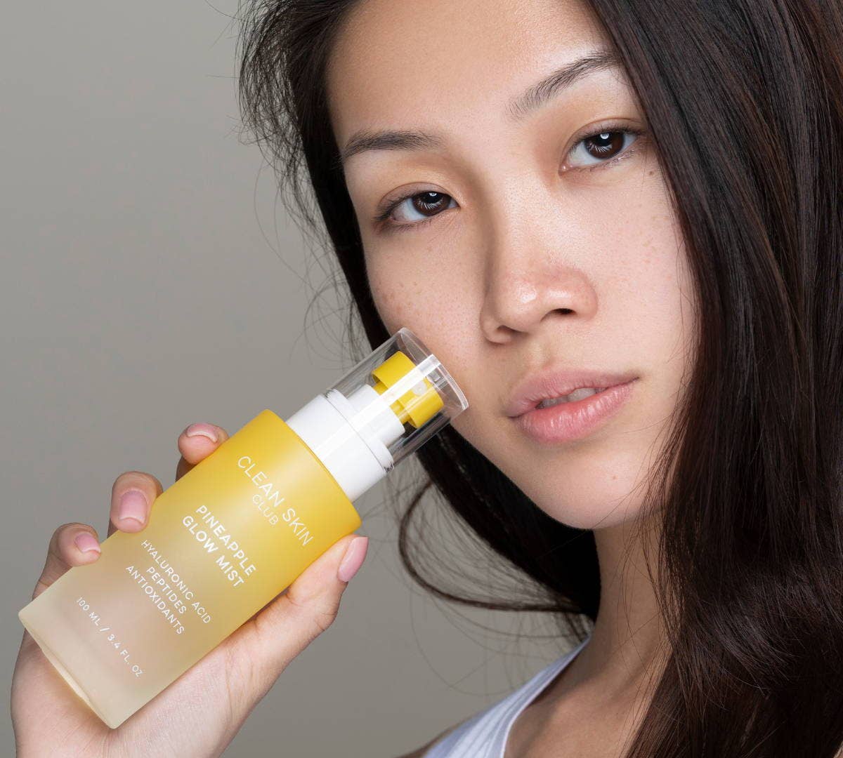 Clean Skin Club - Wholesale Face & Body Mist/Water - Pineapple Glow Mist2