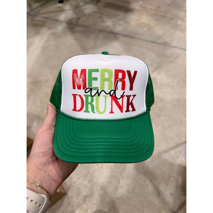 Vibes Hat Company - Venta al por mayor Gorra trucker - Mujer - Merry & Drunk Trucker | Gorras de Navidad | Vacaciones | Papá Noel