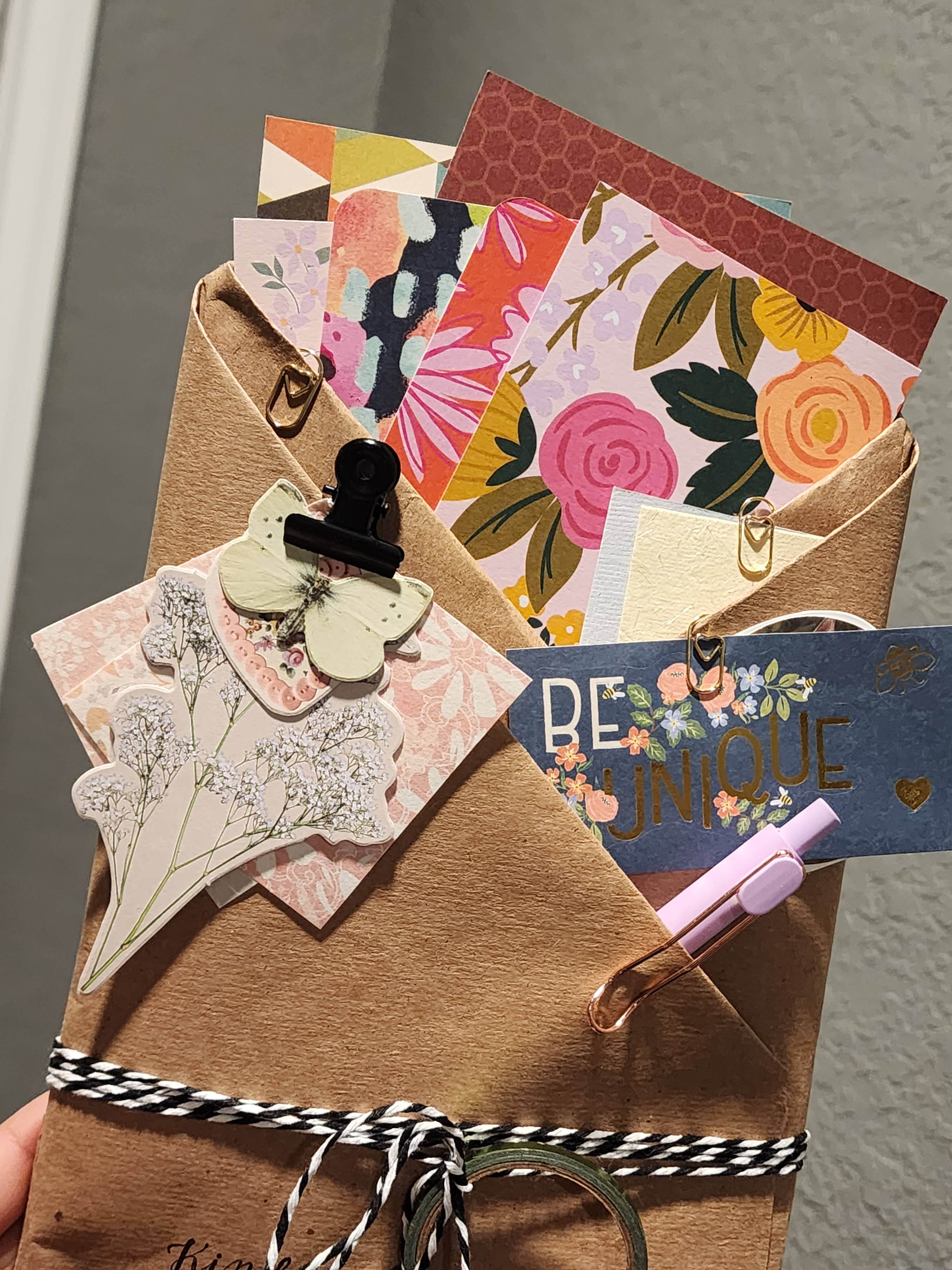 Junk Journal Mama - Wholesale DIY Craft Kit - Junk Journal Kit - Starter/Blind3