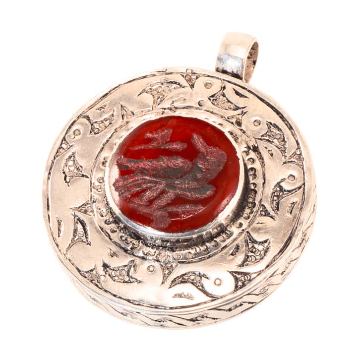 Colgante de Piedra Tallada en Forma de Pájaro de Plata de Ley – 34mm para venta al por mayor de Continental Beads