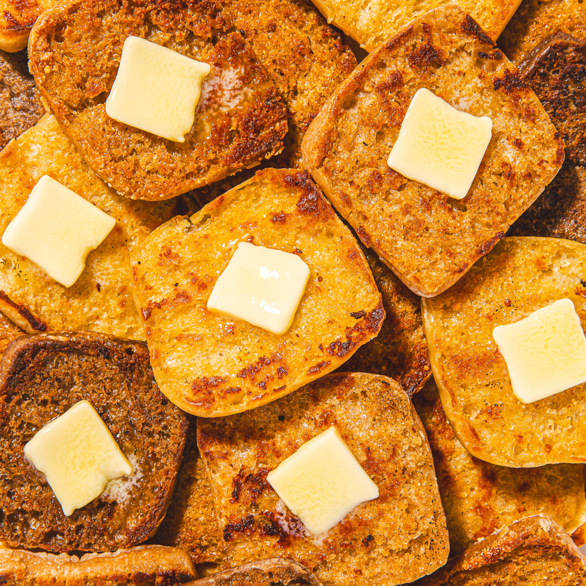 Dam Good® English Muffins - Vente Pains/tortillas - Muffins anglais au levain, emballage varié2