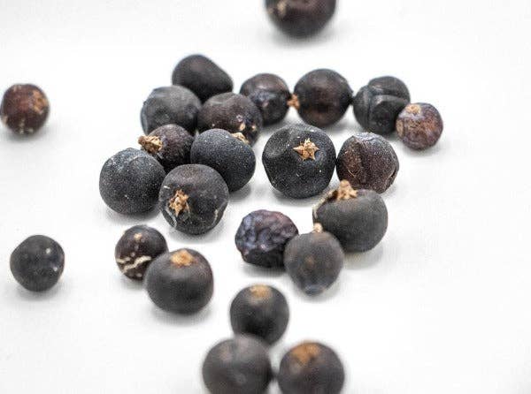 Compagnie Française des Poivres et Epices - Vente Épices séchées - Baie de Genièvre2