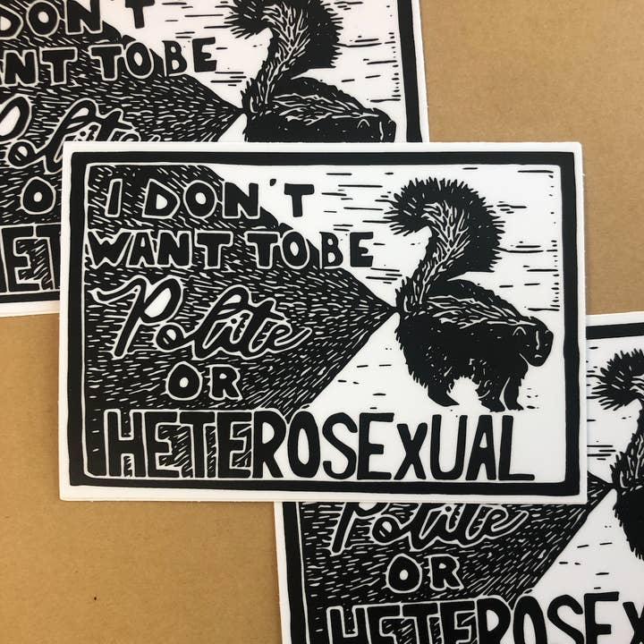 Autocollant Sassy Skunk en vinyle résistant aux intempéries, impoli et gay pour la vente par Critter Butts