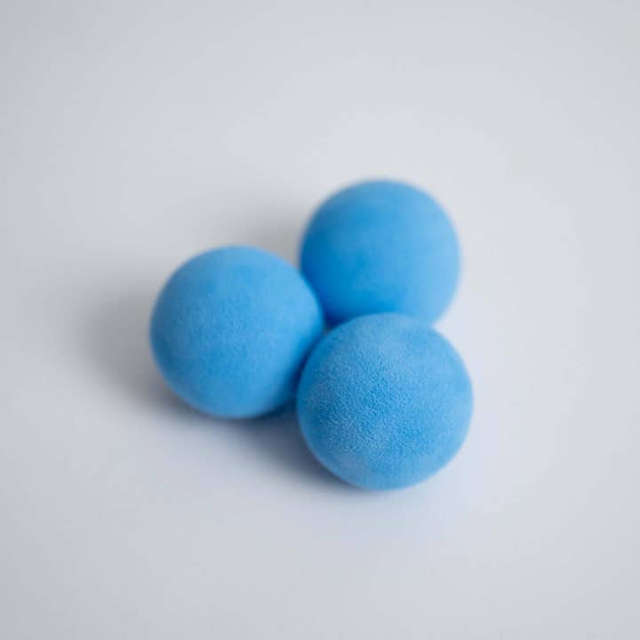 Jouet pour chat Foam Ball pour la vente par Rawry Pets