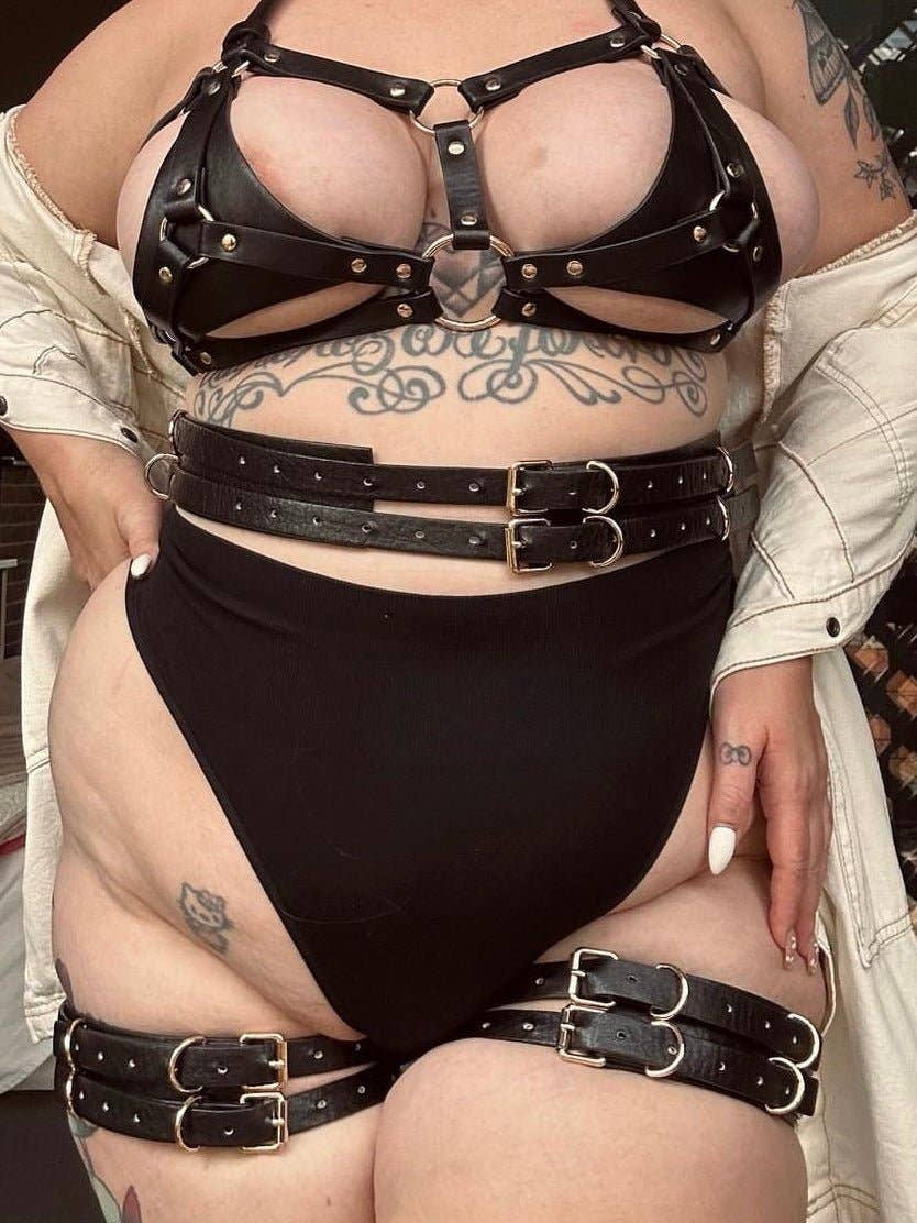 ZOE LEG HARNESS - LIQUORICE BLACK for wholesale on Faire2