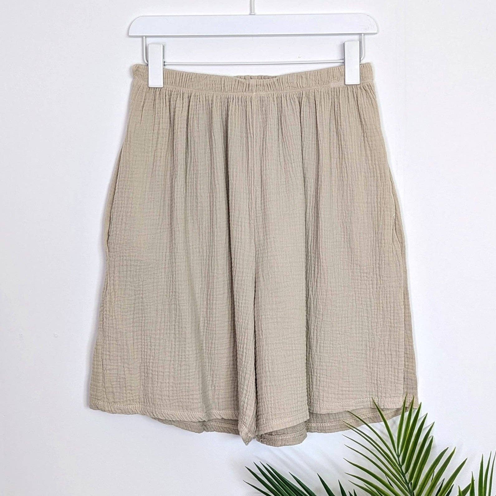 Tempest Designs - Wholesale Shorts - Women's - Roomy waffle cotton shorts with elasticated waist and pockets (M-L)7