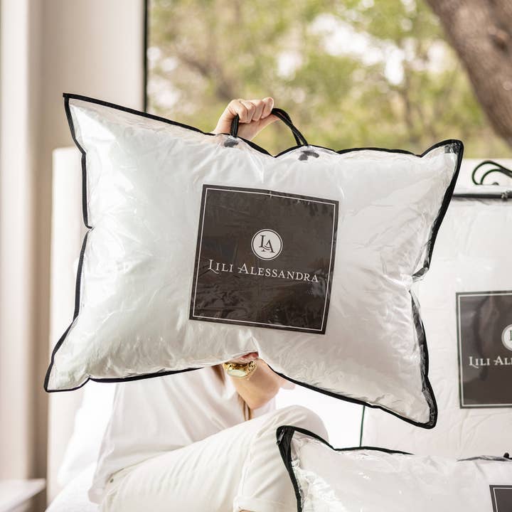 Standaard slaapkussen 20x27 (stevig) voor wholesale door Lili Alessandra