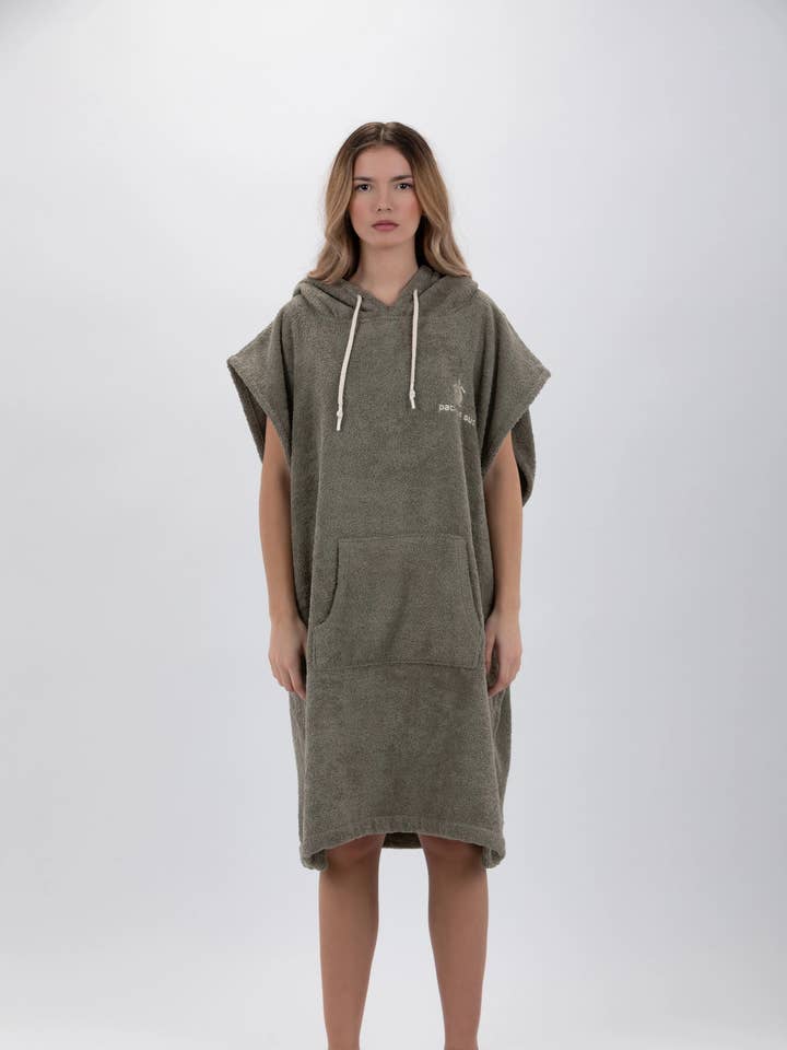 Poncho Surf Verde - Tamanho Médio - Algodão - sem mangas for wholesale by PACIFIQUE SUD