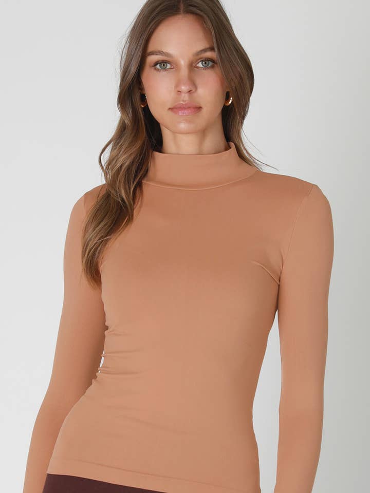 NS5158 - Top met mock-hals met lange mouwen voor wholesale door NIKIBIKI