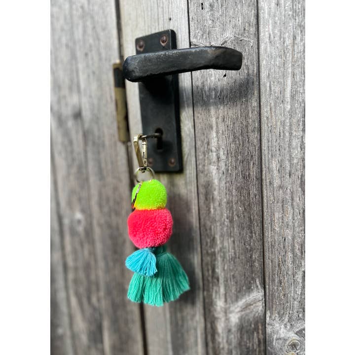 PomPom Galore – Großhandel Schlüsselanhänger – Damen – Pom Pom & Quaste Schlüsselanhänger/Taschenanhänger - Blush and Lime