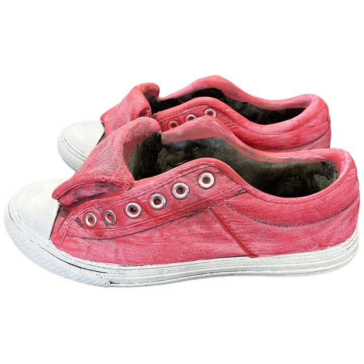 Santa’s Workshop Inc. - Wholesale Plant Pot - Pink Sneaker Planter , 2 Asst.2