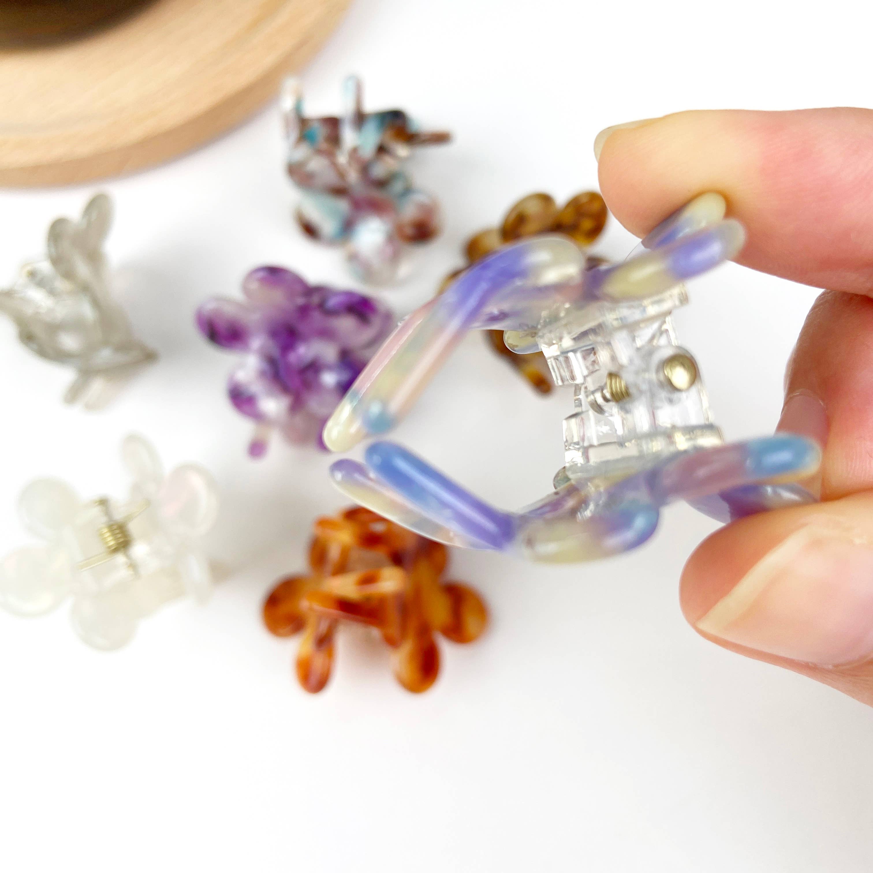 TheDivaSoap – wholesale Hair clip – Women’s – Acetates cute small flower hair clips bangs clip9