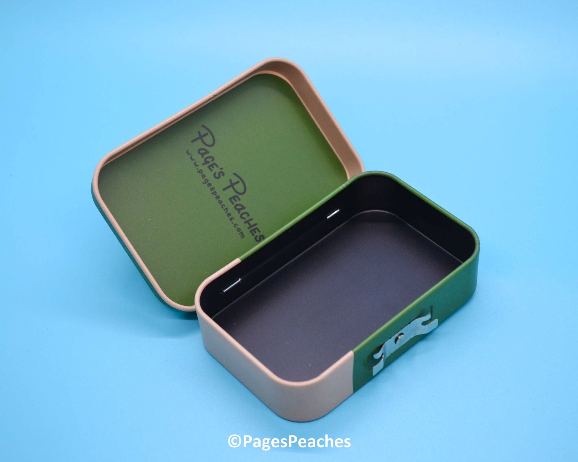 Page's Peaches - Wholesale Cigarette Case - Pinup Joints Stash Tin3