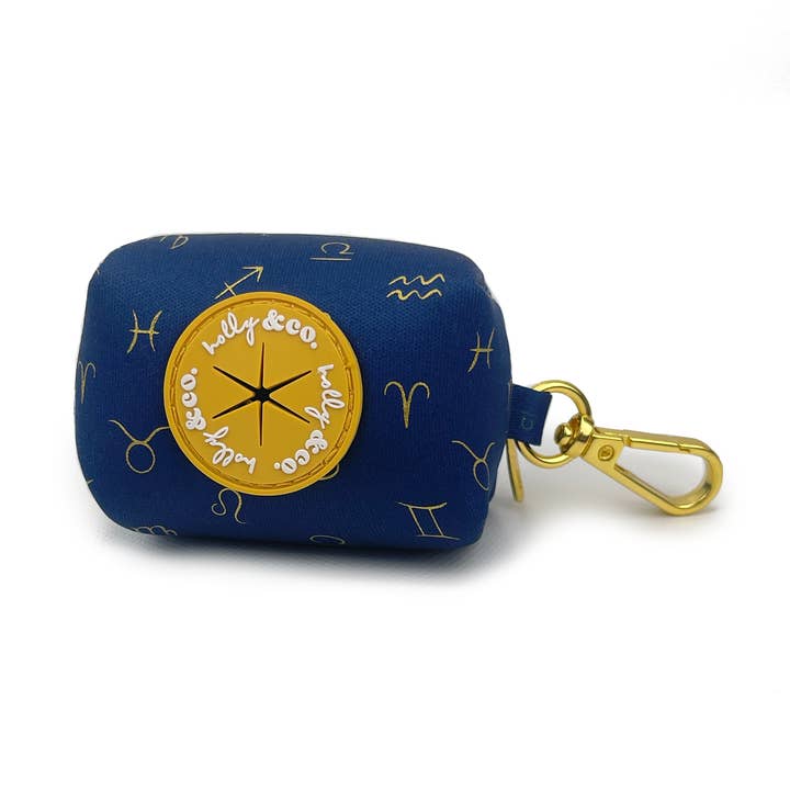 Porte-sac à crottes pour chien//Zodiac pour la vente par Holly and Co Australia Pty Ltd