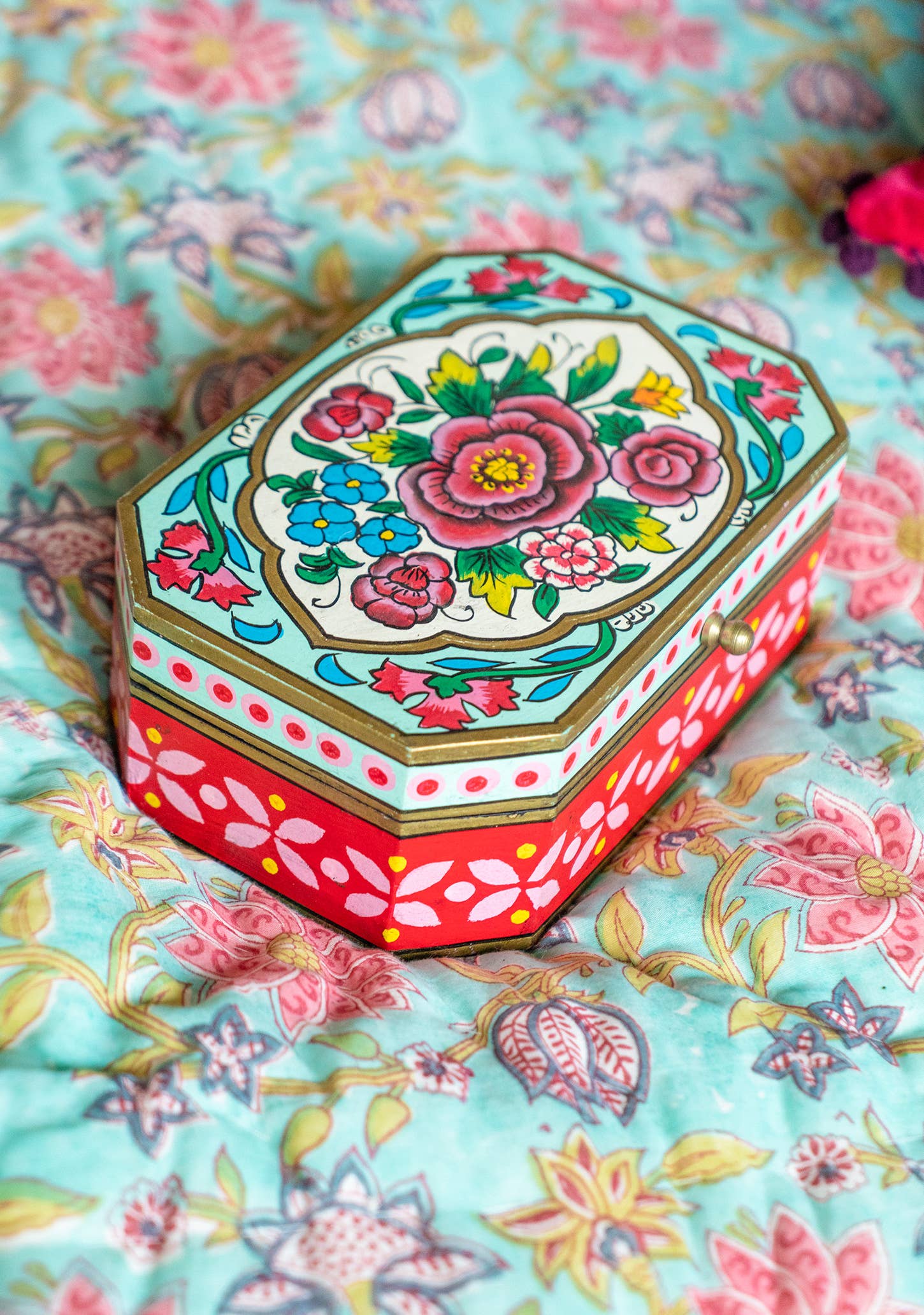 Namaste - Wholesale Decorative box - Rikisha Hand Painted Box