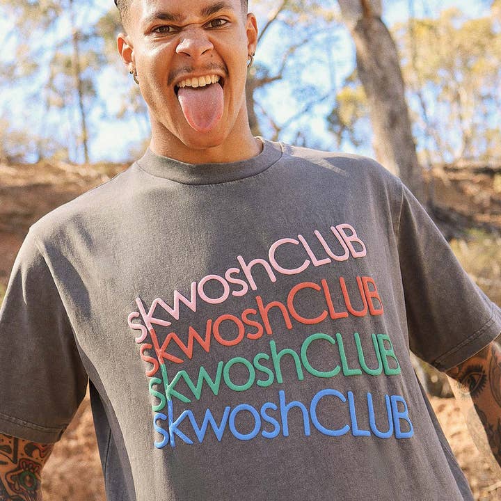 Quatro Regular Tee In Carbon and other Purchase Wholesale thompsonmeat. Free Returns & Net 60 Terms on Faire trending on Faire.