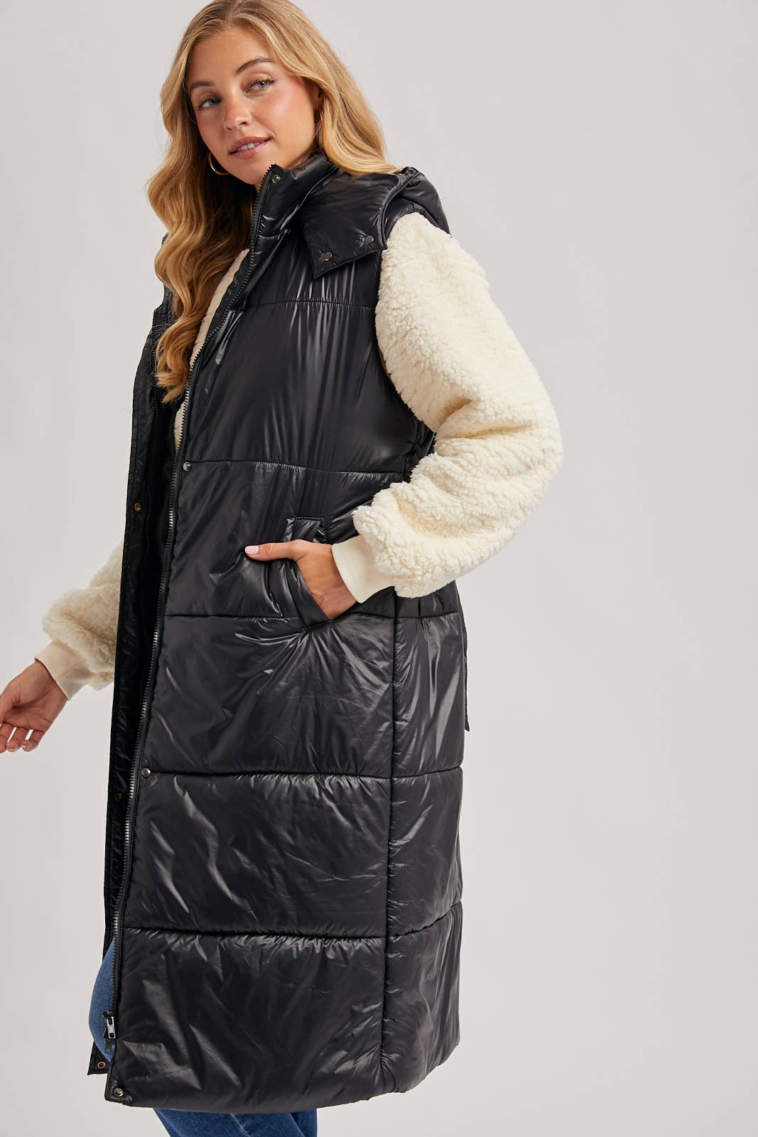 Bluivy – wholesale Väst - Dam – LÅNG LINJE BÄLTE PUFFER HUVA VÄST3