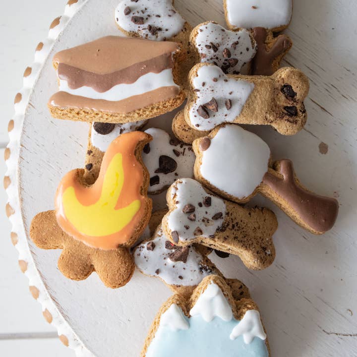 Barkley & Blue - Wholesale Pet Treats - Dog - Mountain Mutt Treat Mix - Summer Themed Dog Biscuit Treats