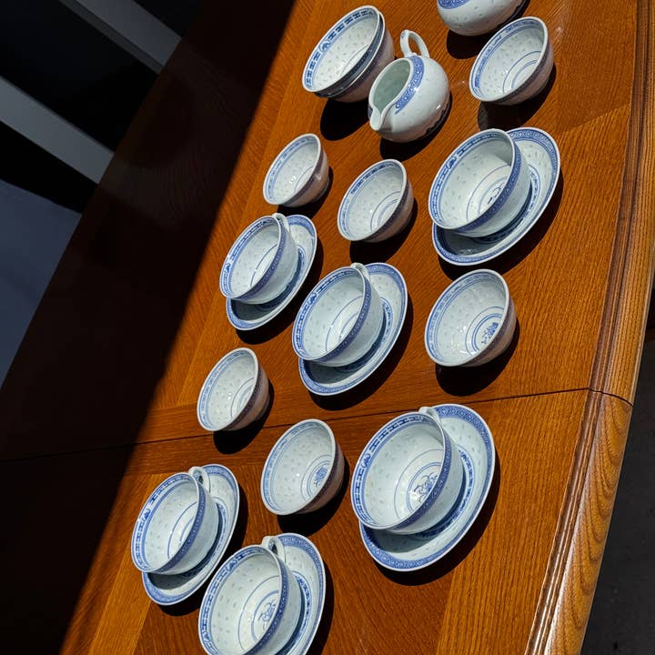 Office Objets - Wholesale Tea Set - Small Chinese tea set with 6 cups and saucers8