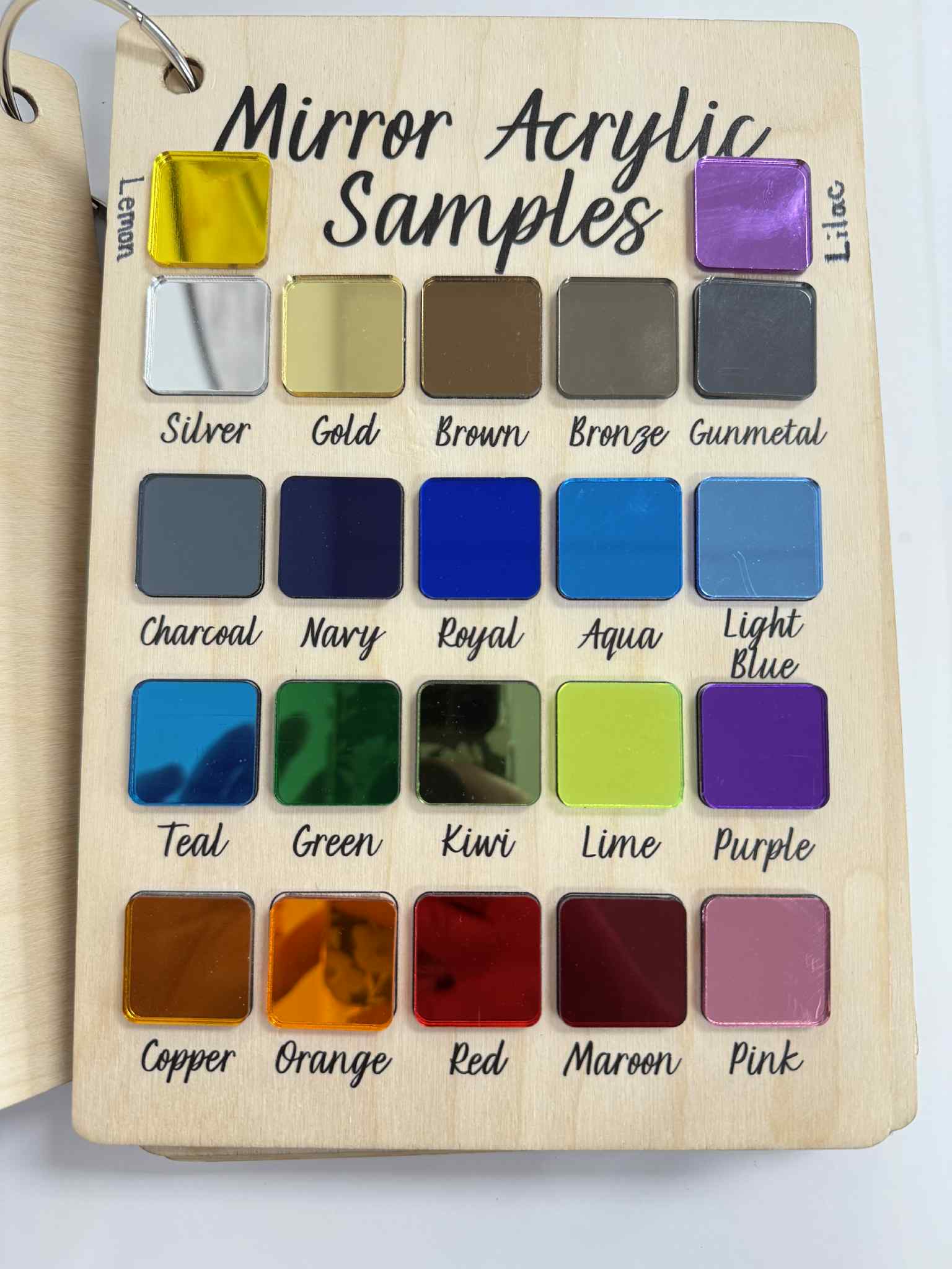 TLD Designs - Vente Boucles d'oreilles pendantes - Acryliques personnalisés Game Day1