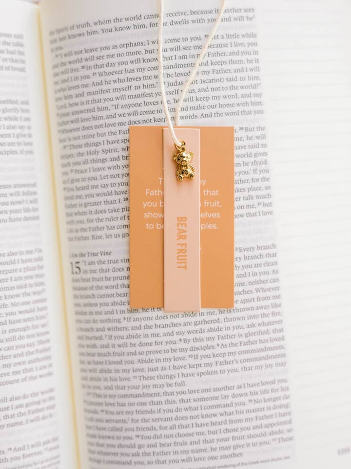 Amulet: Bær gode frugter for engroshandel hos Dear Heart