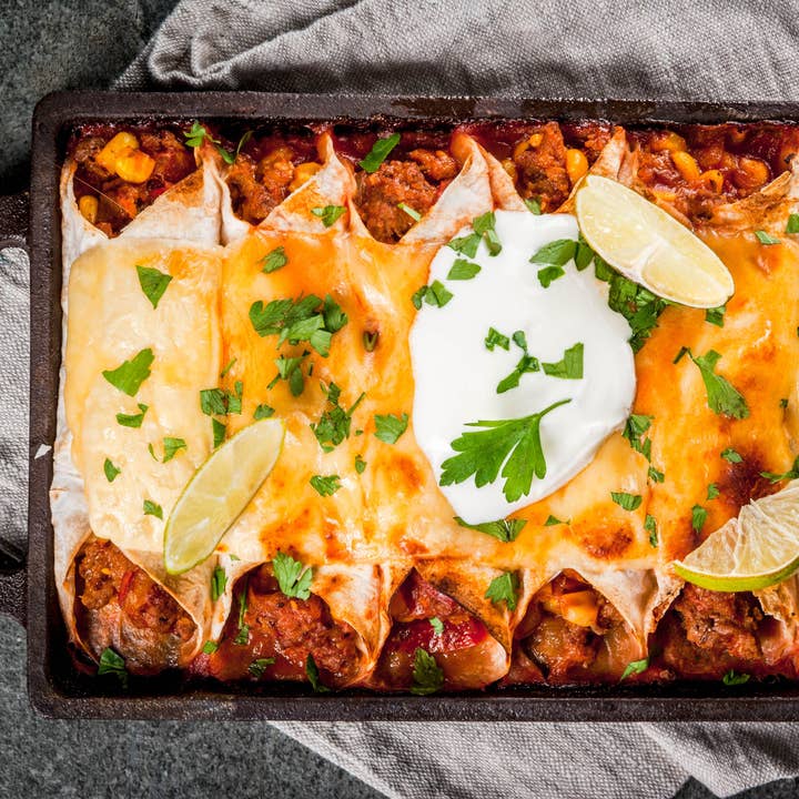 Lesley Elizabeth - Wholesale Salt - Sriracha Sea Salt – Bold, Spicy Flavor Boost (250mL PET)1