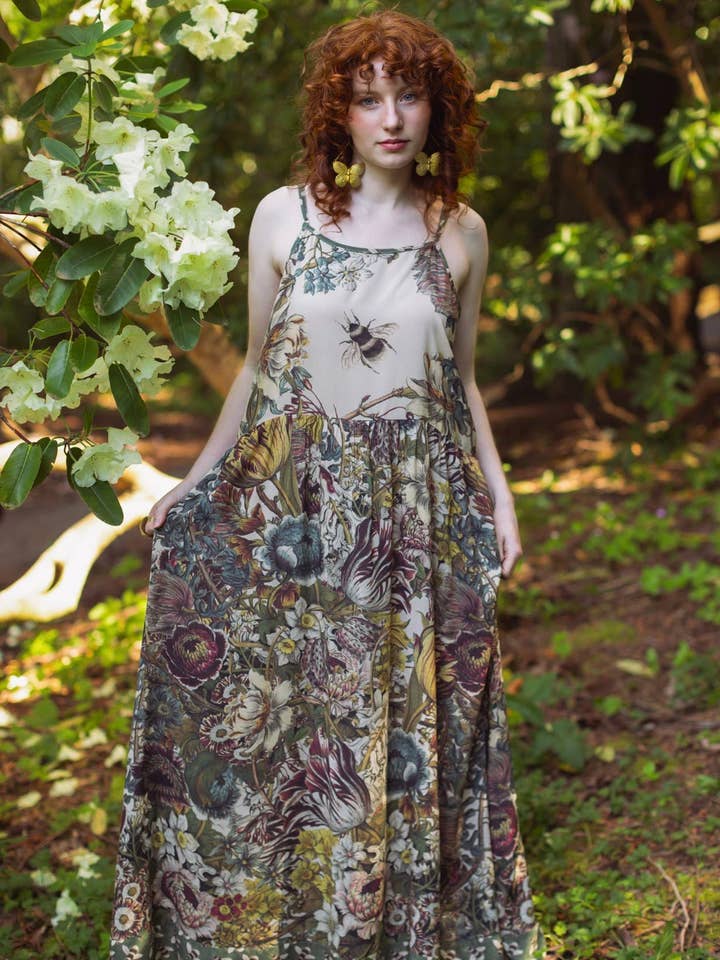 Love Grows Wild Bohéme Long Maxi Slip Dress w/ Bees Floral for wholesale by Market of Stars (Worldwide)