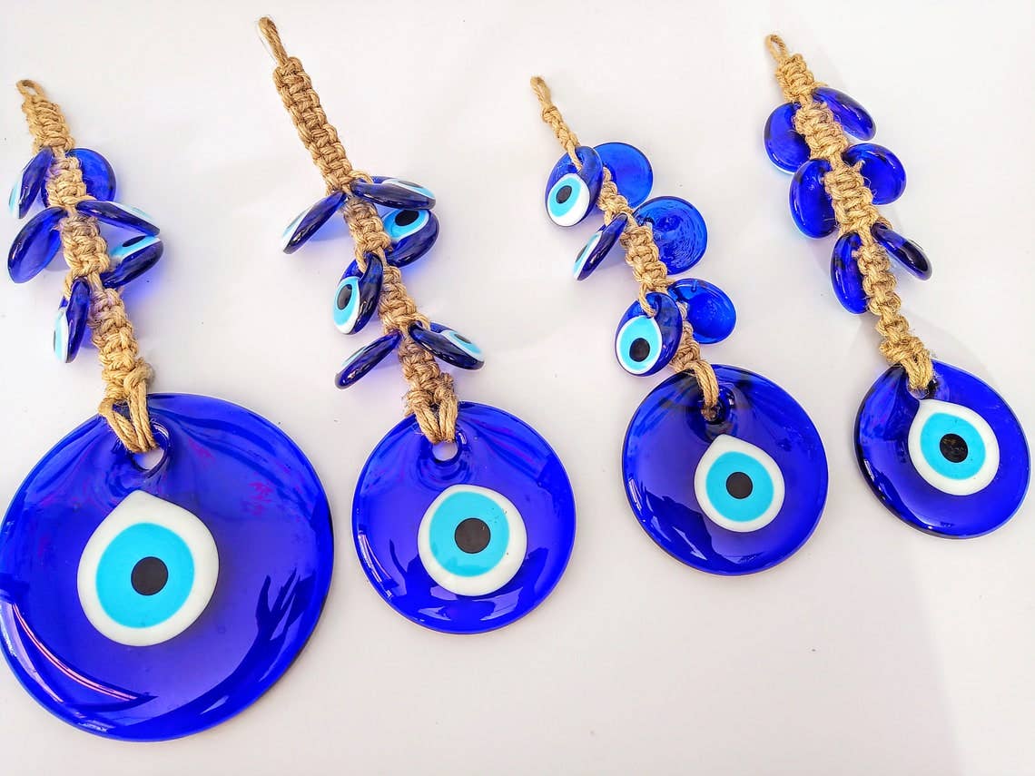 Karens Line – Großhandel 3D-Wandkunst – Runder Evil Eye Glas-Wandanhänger zum Aufhängen1