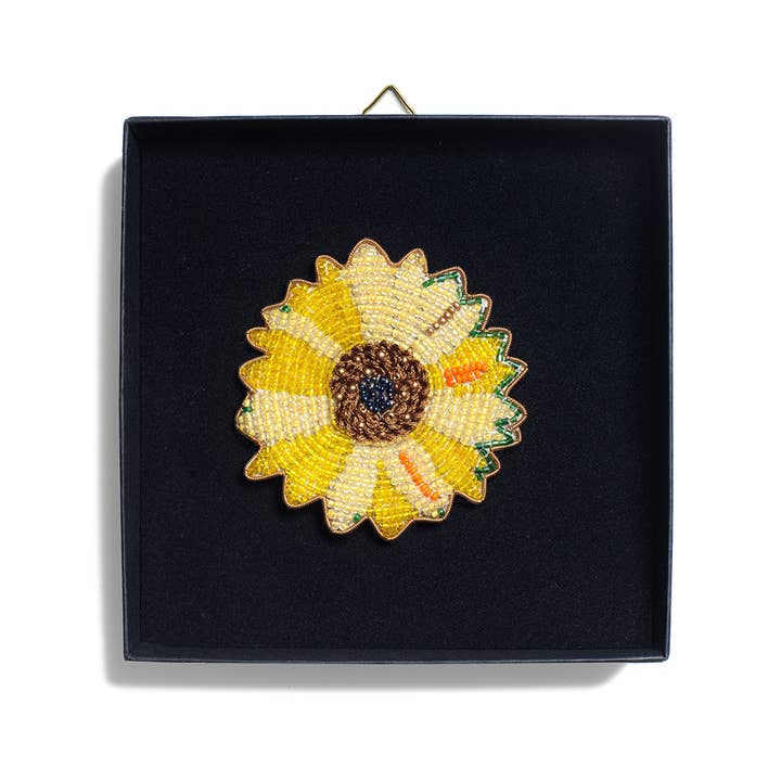 Hellen van Berkel HeartMadePrints - Wholesale Brooch - Sunflower 02 brooch handmade