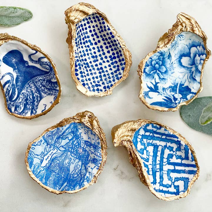 Alison Brooke Designs - Wholesale Jewelry Dish - Blue Flowers Oyster Trinket Dish3