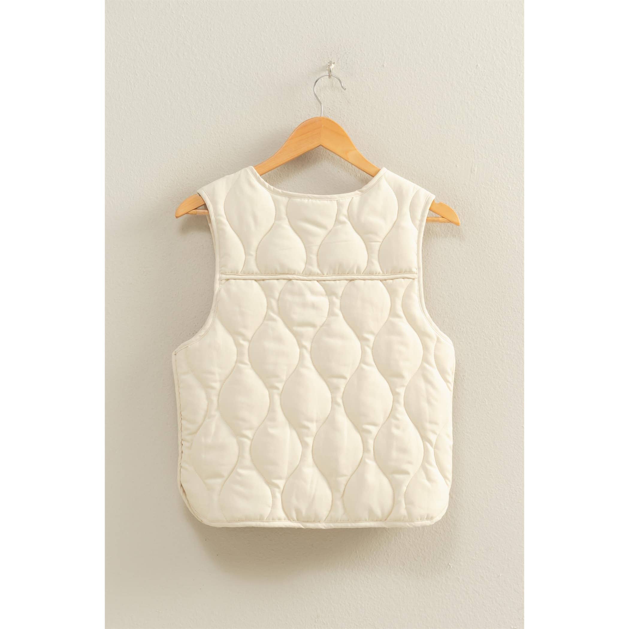 Double Zero - Wholesale Outerwear Vest - Women's - Quilted Vest With Tie-Front And Patch Pockets19