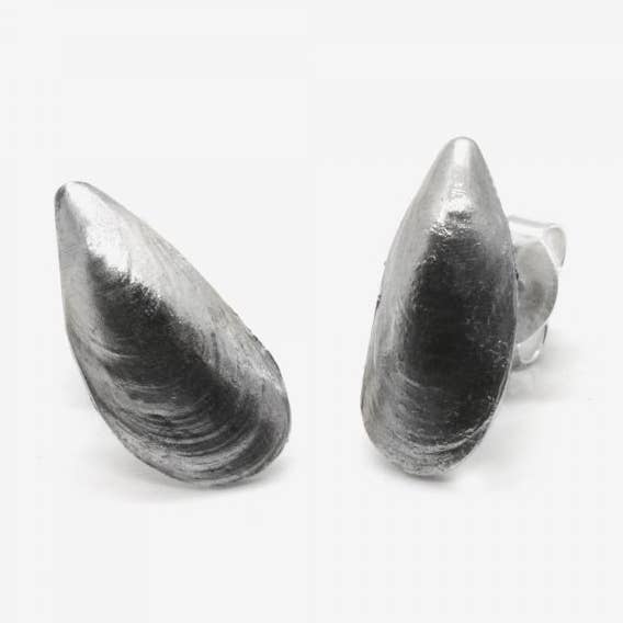 Clavos inspirados en conchas de mejillón para venta al por mayor de Bijouterie & Charcuterie