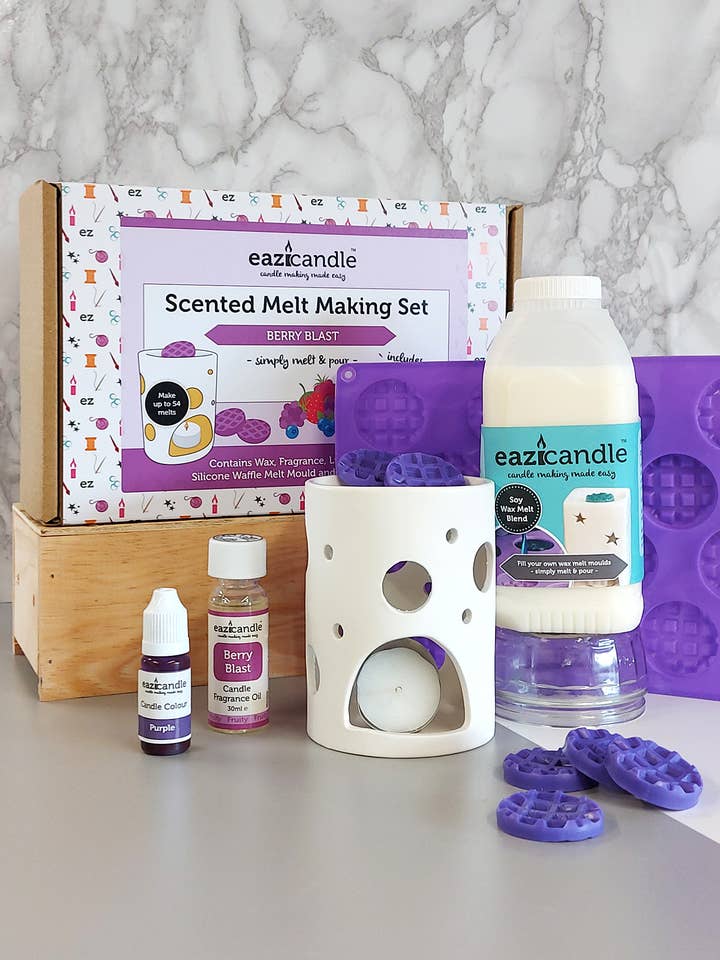 Eazicandle Soy Wax Melt Making - Berry Blast Fragrance for wholesale by EAZICRAFT