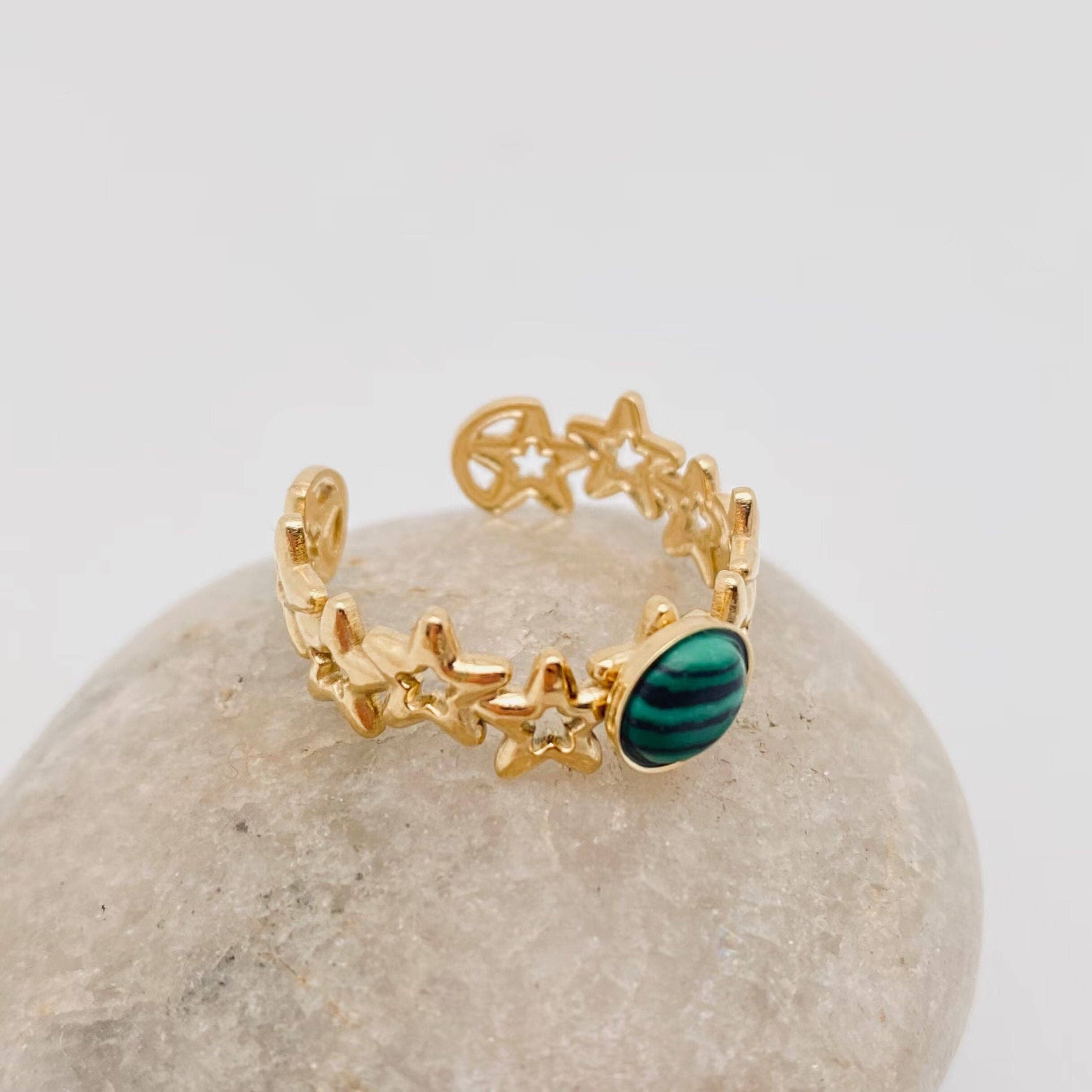 Mio Queena - Wholesale Single Stone/Solitaire Ring - Stainless Steel Inlaid  Stone Gold-plated Rings - FGS/CS5