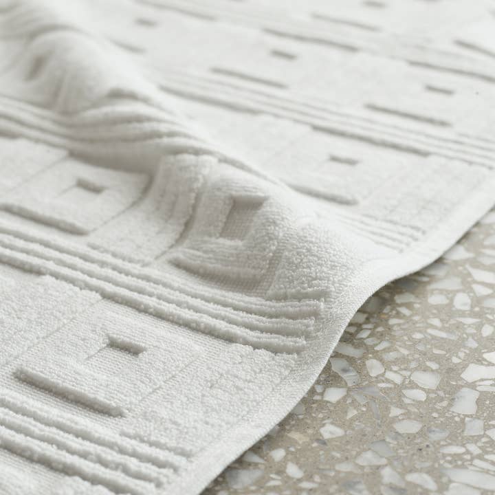 Astoria Towels White for wholesale on Faire