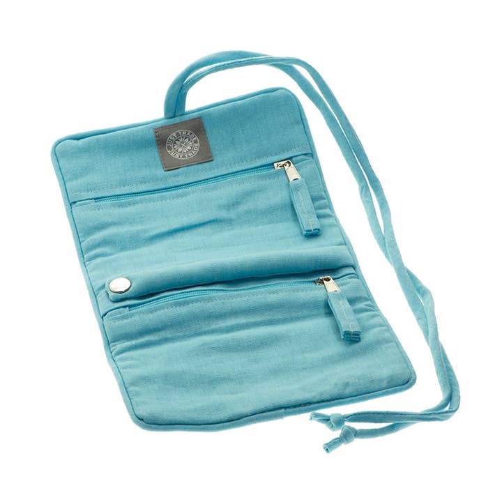 Rouleau à bijoux en forme d'abeille (bleu) | Just Trade pour la vente par WorldFinds