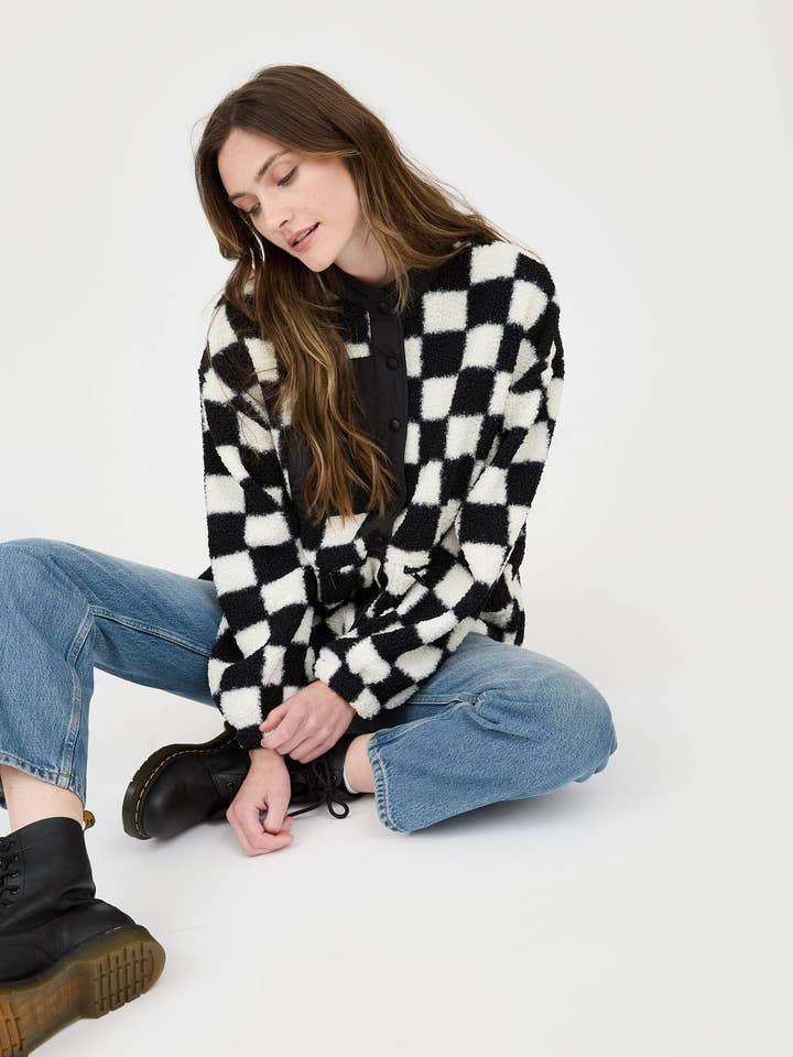 Blu Pepper - Wholesale Jacket - Women's - CHECKERED SNAP BUTTON FLEECE JACKET