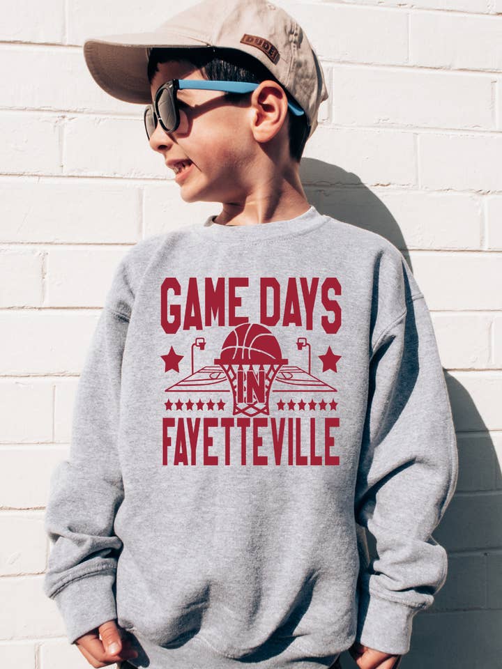 Uncommon Label - Wholesale Sweatshirt - Kids - Game Days in Fayetteville Razorback Youth Crewneck Pullover0