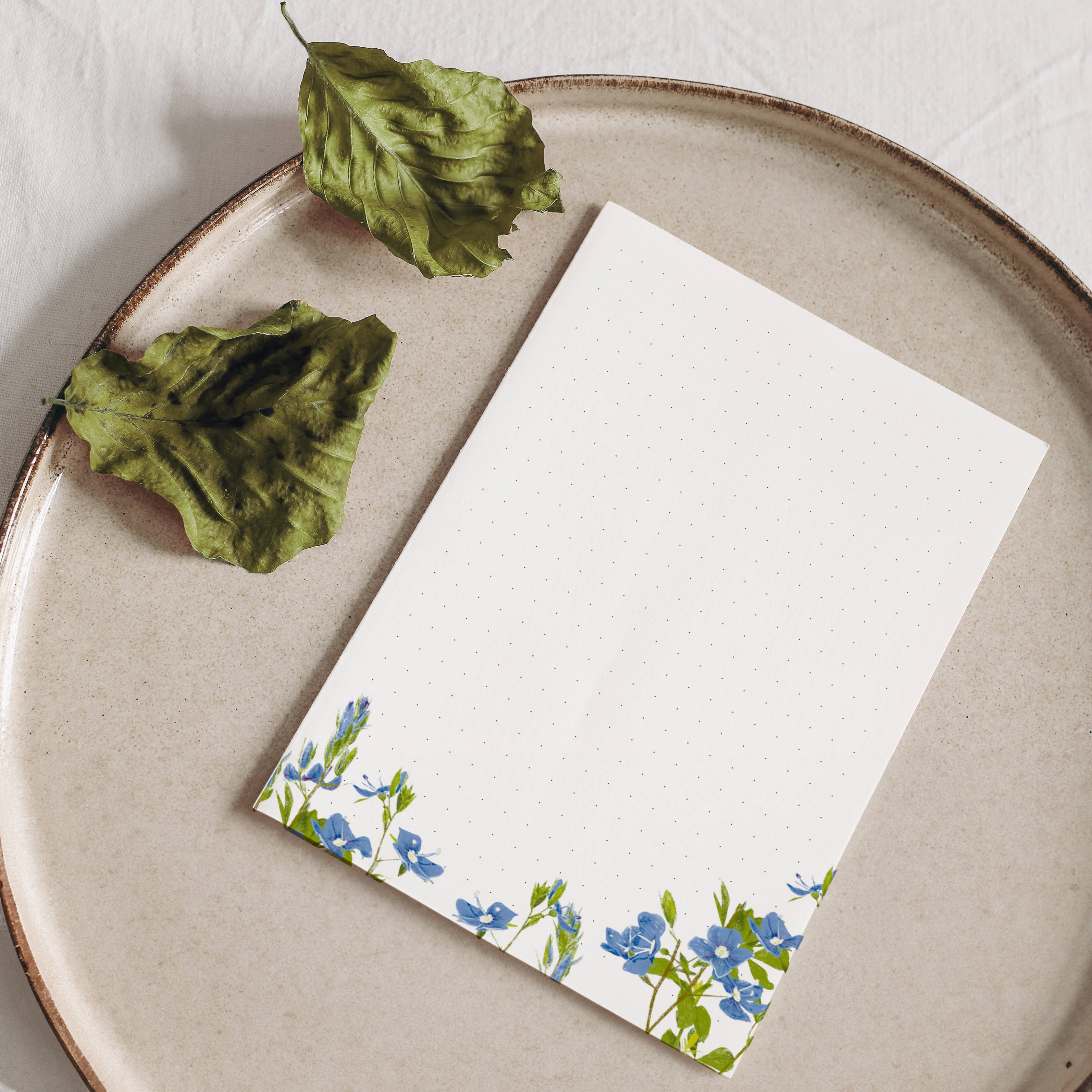 Wildblumen Atelier - Wholesale Notepad - Notepad 50 sheets DIN A6 Dot Grid Forget-me-not, PEFC1