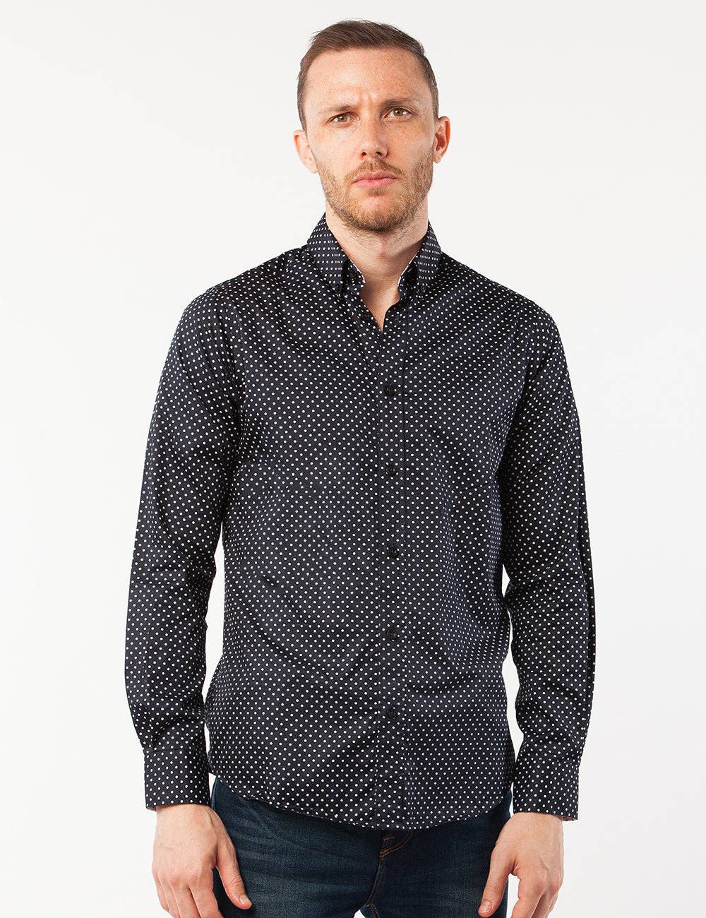Progoti – Großhandel Hemd mit Button-down-Kragen – Herren – Marineblaues gepunktetes Hemd1