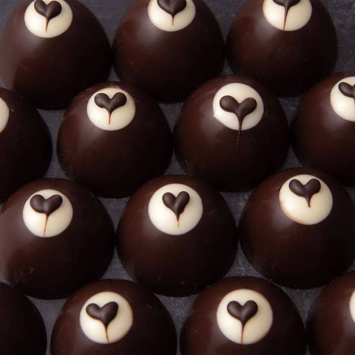 Ticket Chocolate - Wholesale Chocolate Box - Le Grand Classic Chocolate Truffles - Black and White Petite