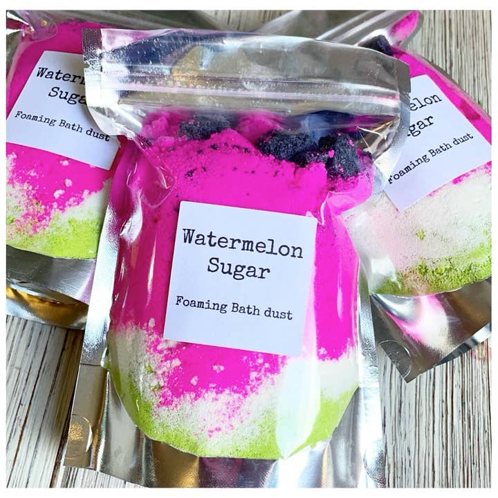 Watermelon sugar bath dust for wholesale by Fizz Soakery