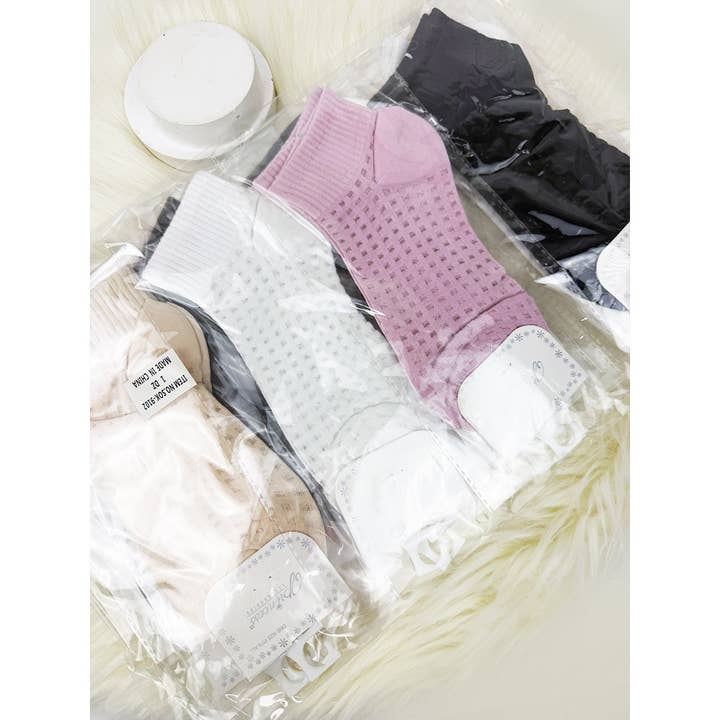 MIX COLOR Summer Waffle Shaped Socks for wholesale on Faire5