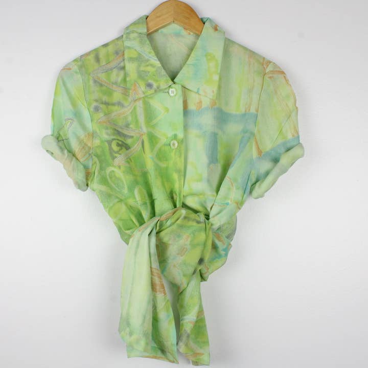 Sun's Out! - Wholesale Button Down Shirt - Women's - Vintage Short-Sleeve Button Up Blouse - Original Length18