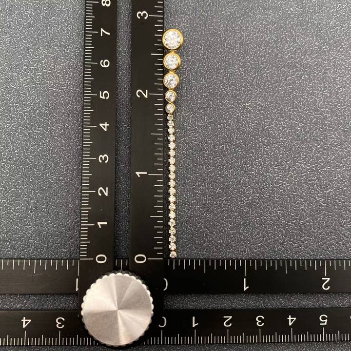 Mio Queena - Wholesale Dangle Earrings - 18K Gold Plated S.Steel Inlay Zircon Ffinge Earrings - FGS3