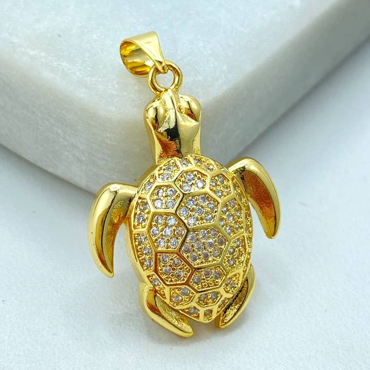 Pendentif Tortue en Or 18k Plaqué, Charm Tortue de Mer Pavé CZ, Bijoux Océan Délicats, Cadeau pour Elle, Charm Tortue de Mer CZ pour la vente par Luxus Accessories