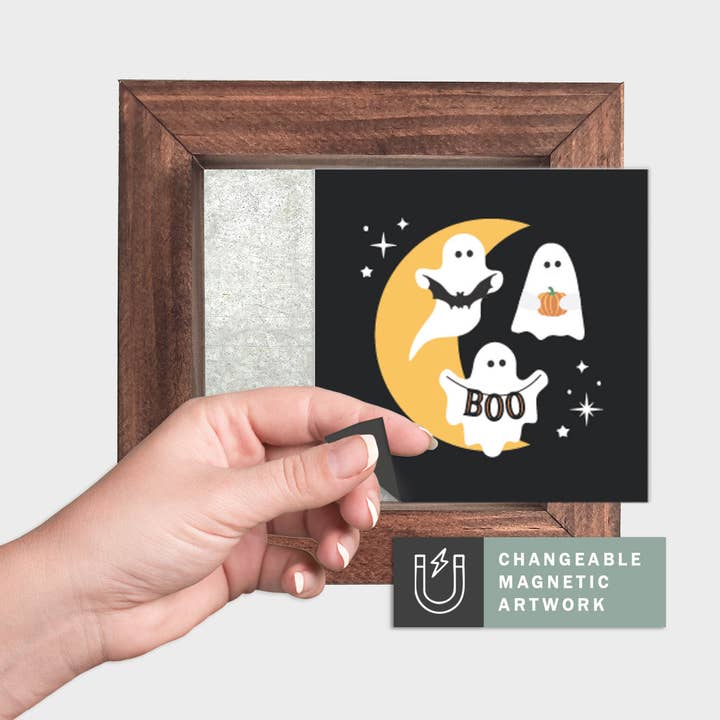 Magnetisk säsongsdekorinsats för utbytbar skylt (Mini): Spöktrio | Halloween | Magnetisk skyltblanka säljs separat för wholesale av Simpler Seasons Decor