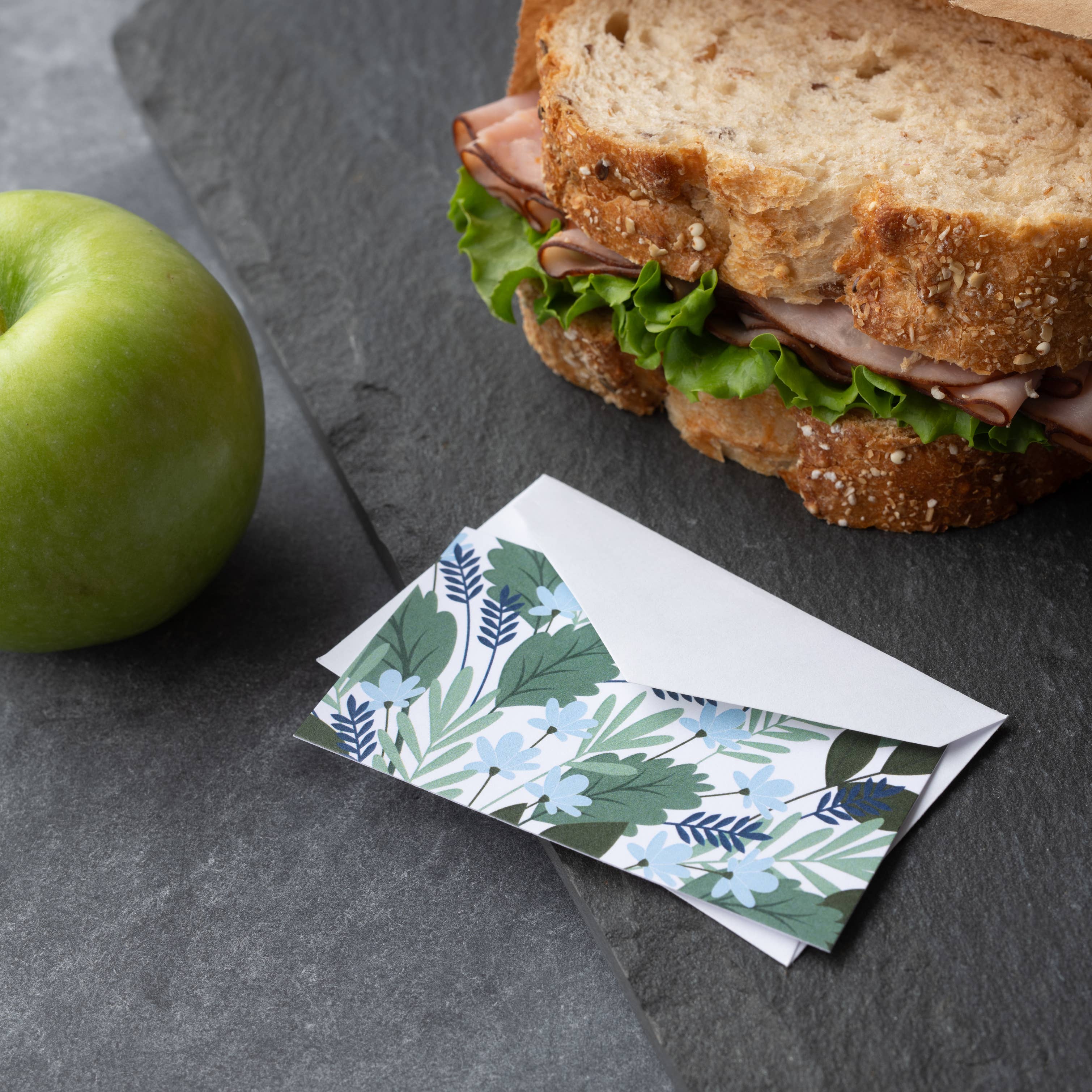 HAZELMADE® Tea Towels + Gifts - Wholesale Stationery/Notecard Set - Blue Bouquet Mini Note Set | Cards2