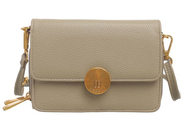 Bessie London – wholesale Crossbody bag – Women's – SMALL FLAP CROSS BODY BAG12