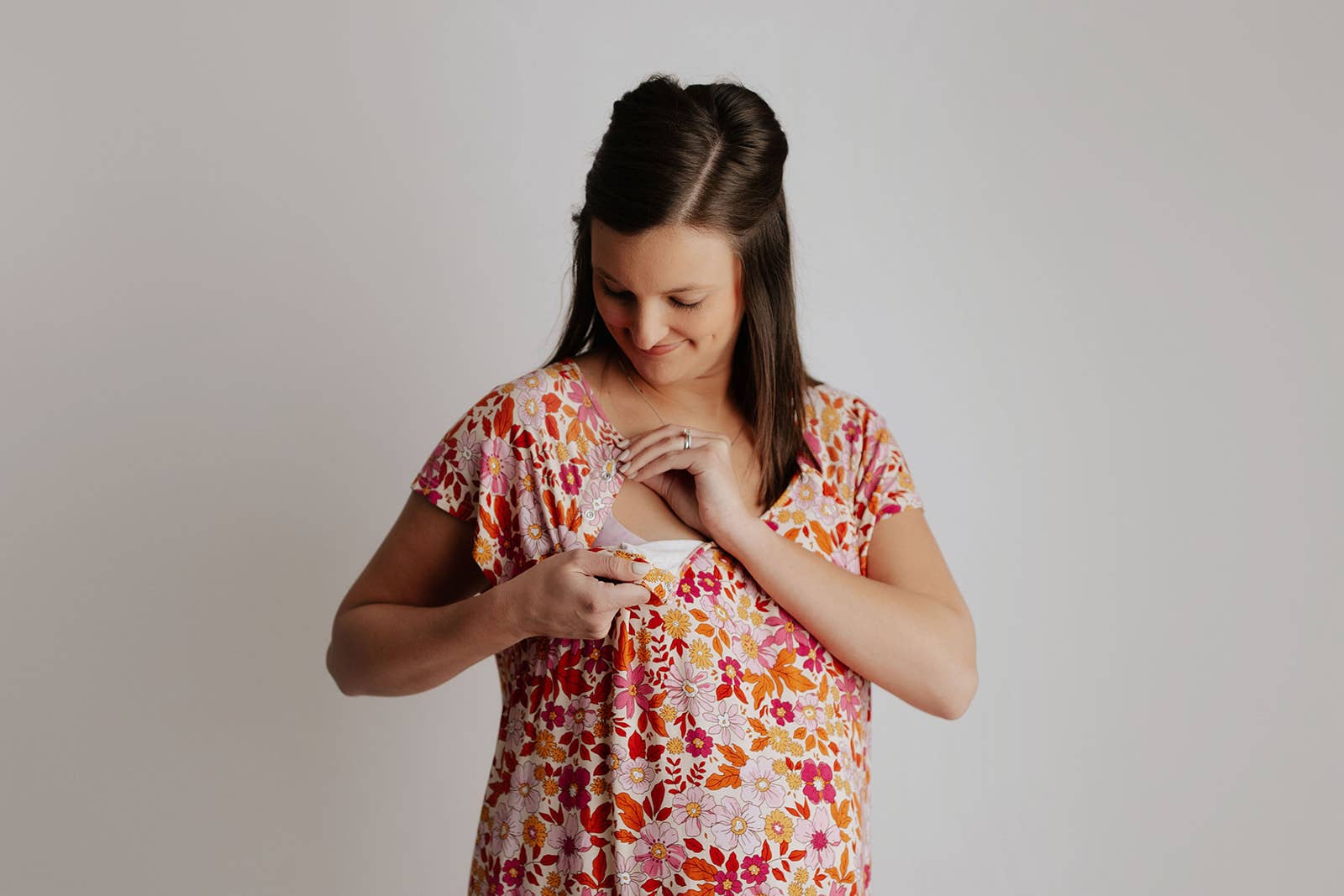 Three Little Tots - Vendita all'ingrosso Abiti - Premaman - Wild Child, abito premaman, per mamme, travaglio e parto6